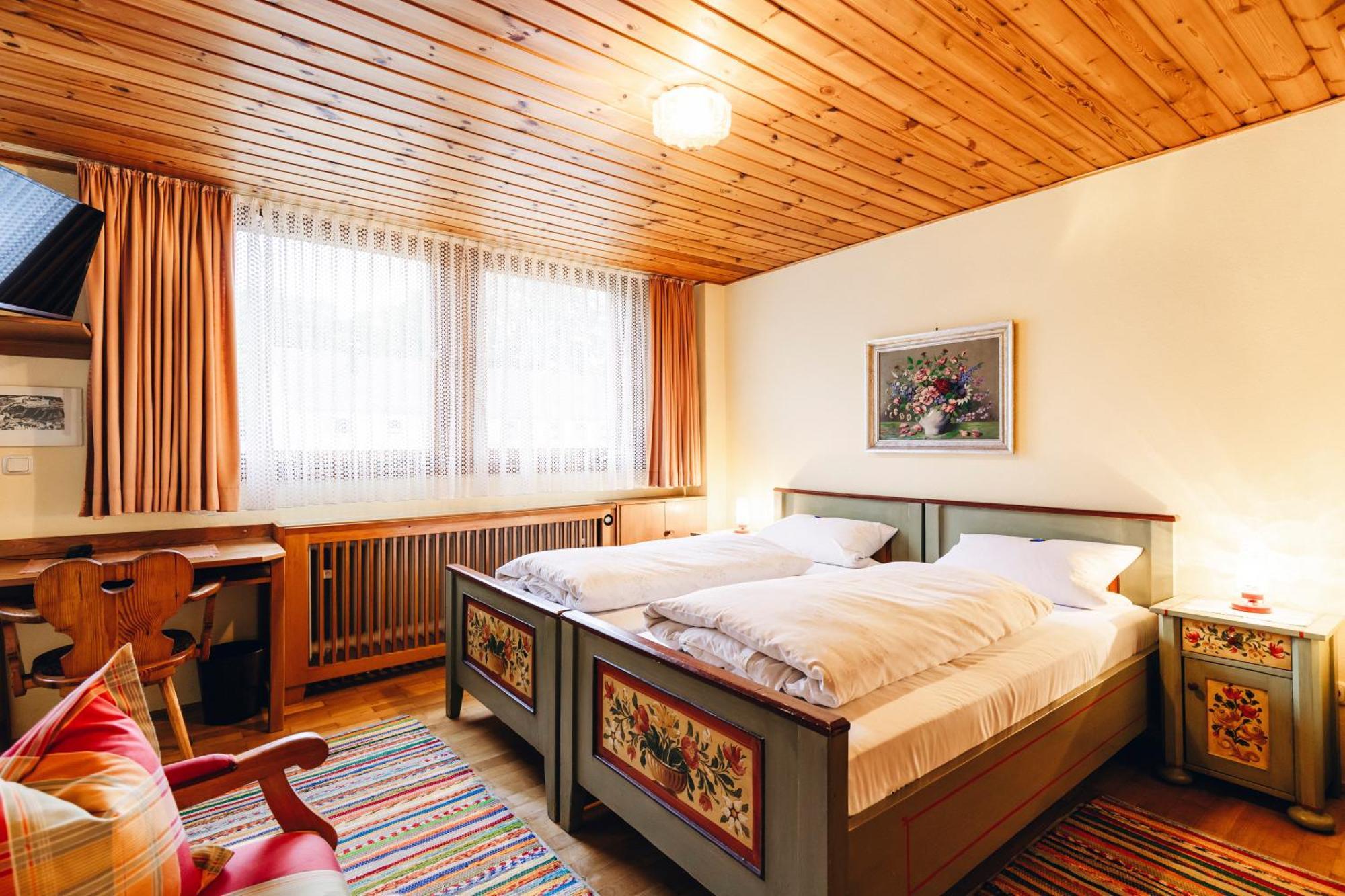 Landgasthof Haueis Marktleugast ภายนอก รูปภาพ