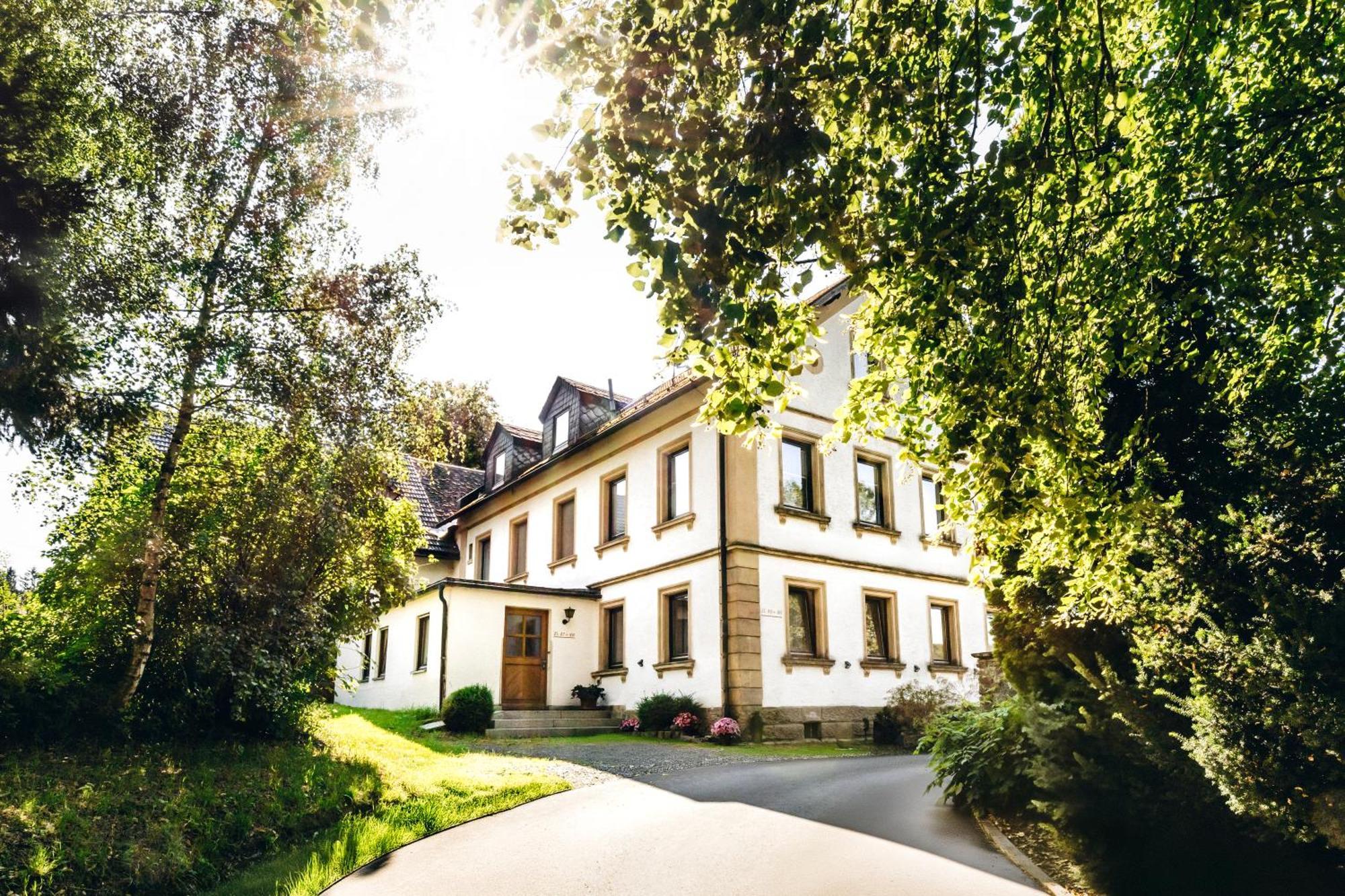 Landgasthof Haueis Marktleugast ภายนอก รูปภาพ