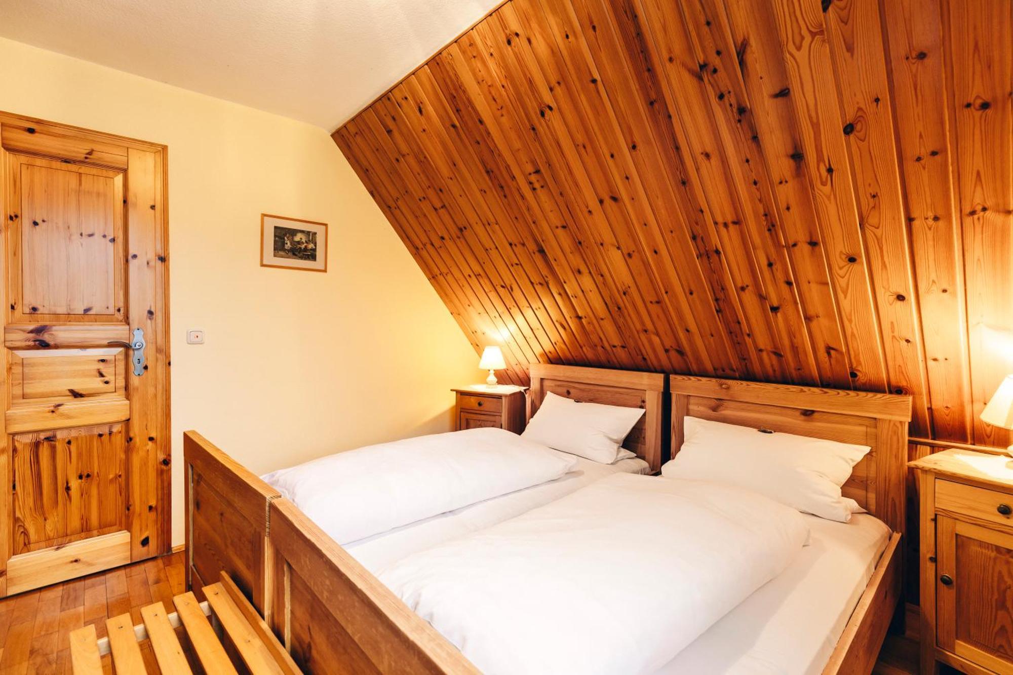Landgasthof Haueis Marktleugast ภายนอก รูปภาพ